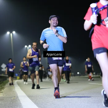 Runner Photo 7364747