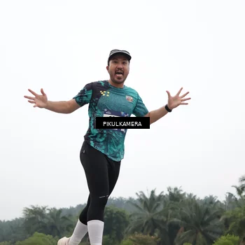 Runner Photo 7364765