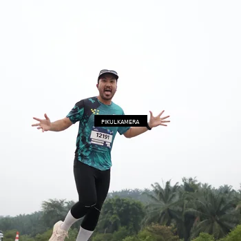 Runner Photo 7364805