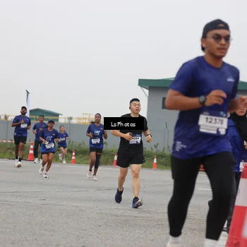 Runner Photo 7364806