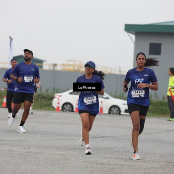 Runner Photo 7364819