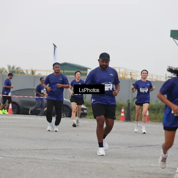 Runner Photo 7364836