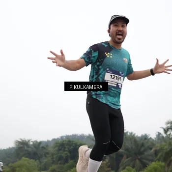 Runner Photo 7364876