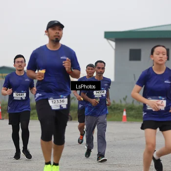 Runner Photo 7364879