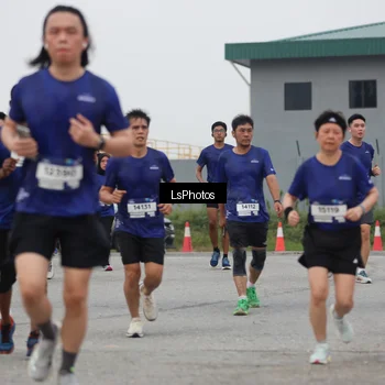 Runner Photo 7364926