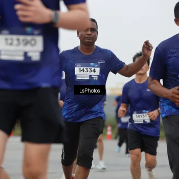 Runner Photo 7364933