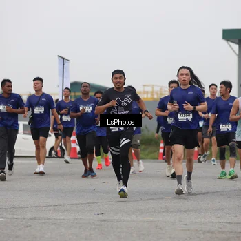 Runner Photo 7364934