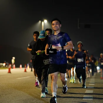 Runner Photo 7364945