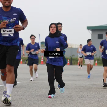 Runner Photo 7364956