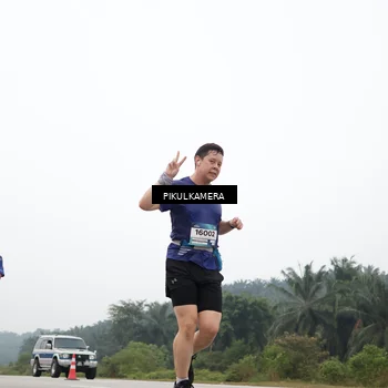 Runner Photo 7364970