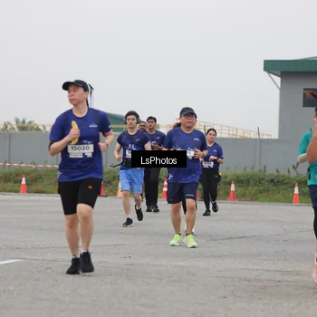 Runner Photo 7364974