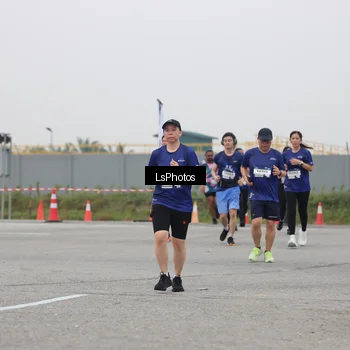 Runner Photo 7364979