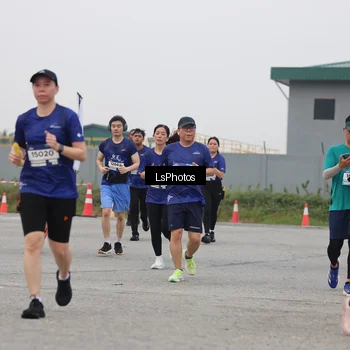 Runner Photo 7364986