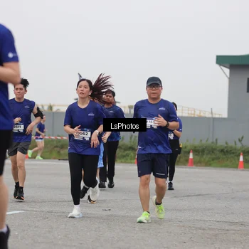 Runner Photo 7364988
