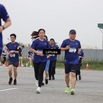 Runner Photo 7364991