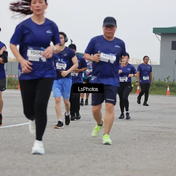 Runner Photo 7364994