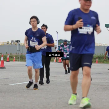 Runner Photo 7364999
