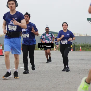Runner Photo 7365004