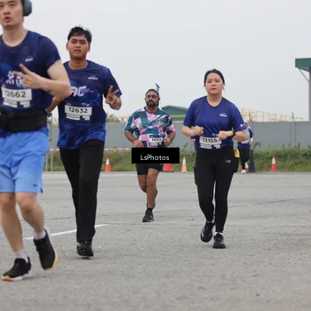 Runner Photo 7365011