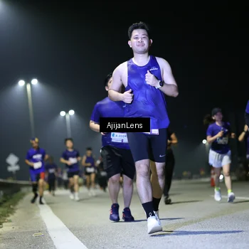 Runner Photo 7365043