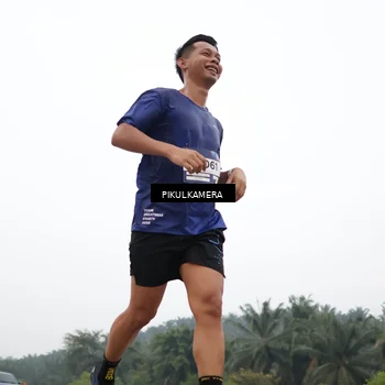 Runner Photo 7365054