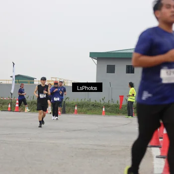 Runner Photo 7365055