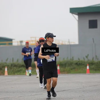Runner Photo 7365062