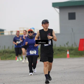 Runner Photo 7365074