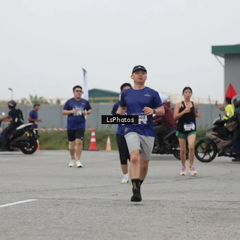 Runner Photo 7365090
