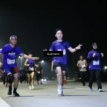 Runner Photo 7365091