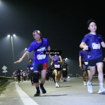 Runner Photo 7365094