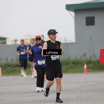 Runner Photo 7365098
