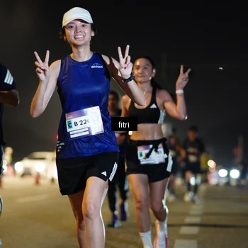 Runner Photo 7365109