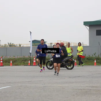 Runner Photo 7365182