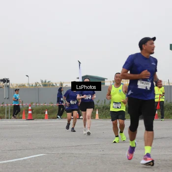Runner Photo 7365194