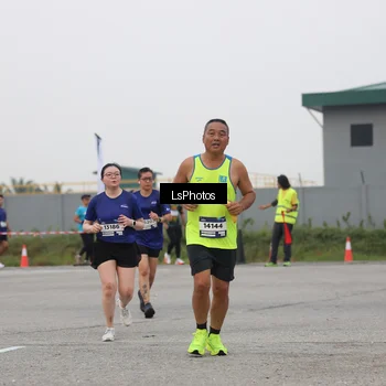 Runner Photo 7365202