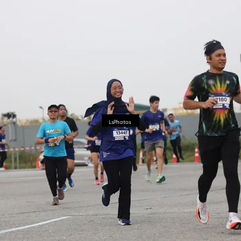 Runner Photo 7365218