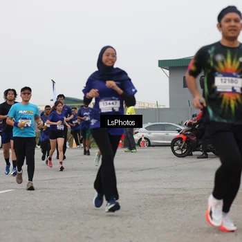 Runner Photo 7365228