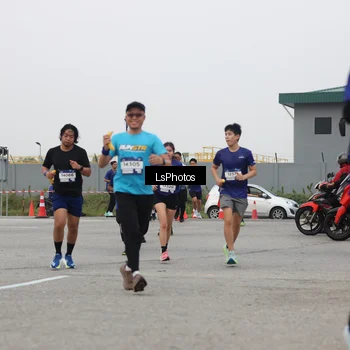 Runner Photo 7365233