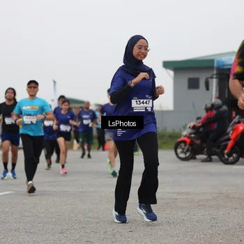 Runner Photo 7365235