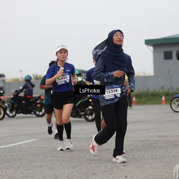 Runner Photo 7365290
