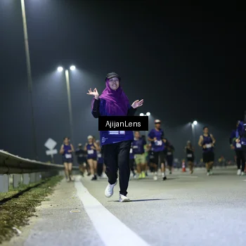 Runner Photo 7365343