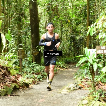 Runner Photo 7365354