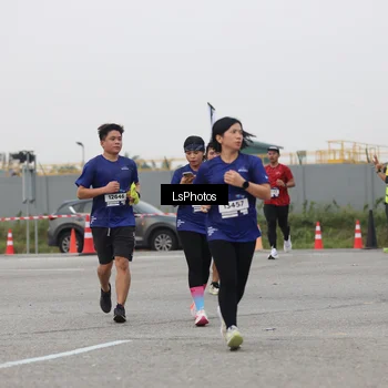 Runner Photo 7365358