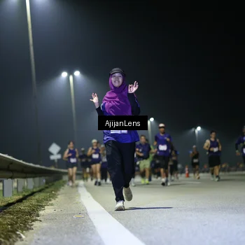 Runner Photo 7365436