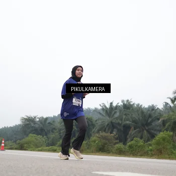 Runner Photo 7365449