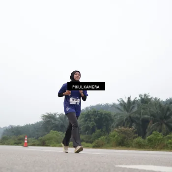 Runner Photo 7365457