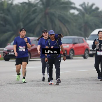 Runner Photo 7365470