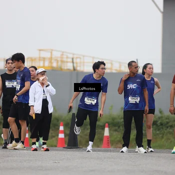 Runner Photo 7365492
