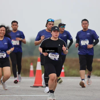 Runner Photo 7365516